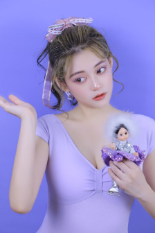 年轻的母亲播放器